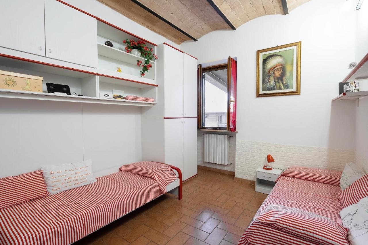 Casa Fabbrichina Daire Gambassi Terme Dış mekan fotoğraf